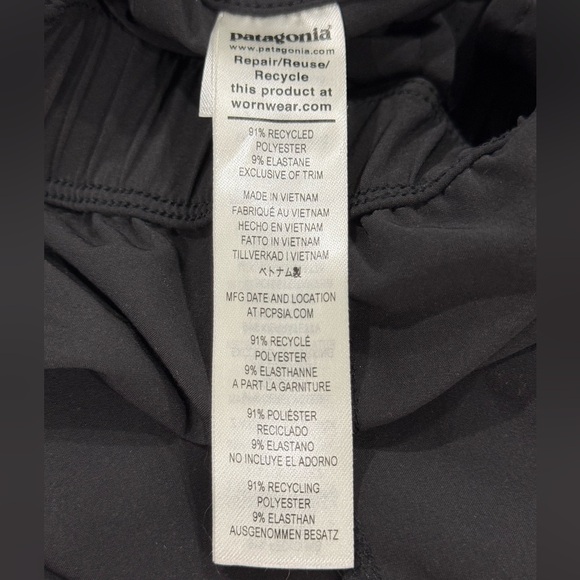 Patagonia / Black Sleeveless Jumpsuit / women’s / Size XS. - Picture 11 of 12